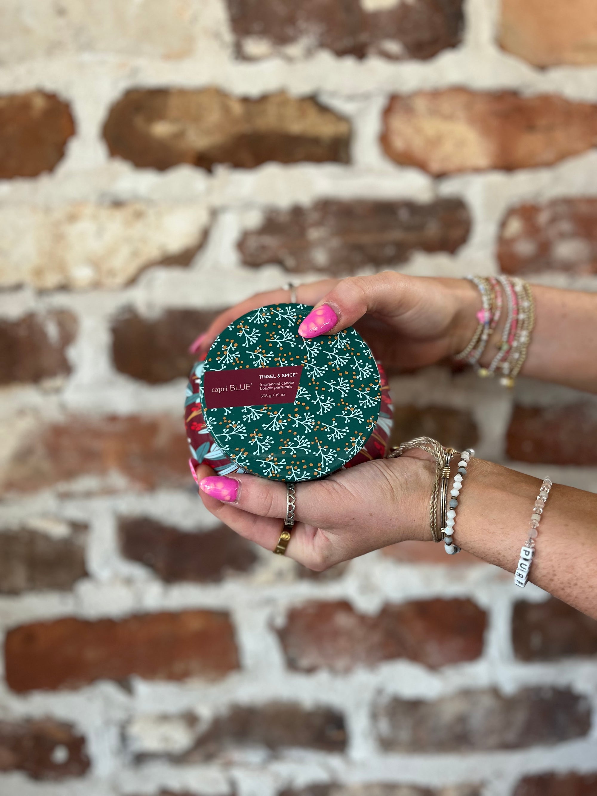 Capri Holiday Pattern Play Candle - Tinsel & Spice