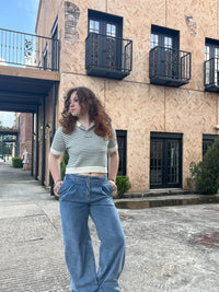 Laurel Mid-Rise Wide Leg Jean