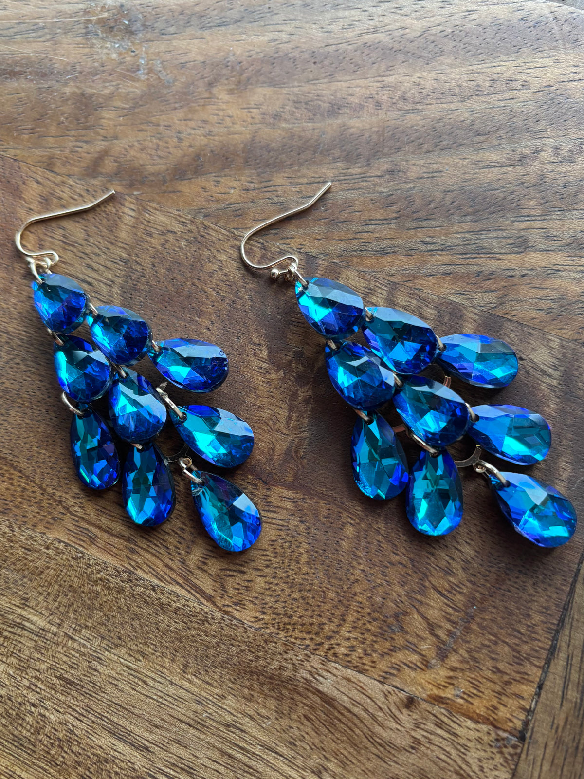 Iridescent Drop Petal Earring