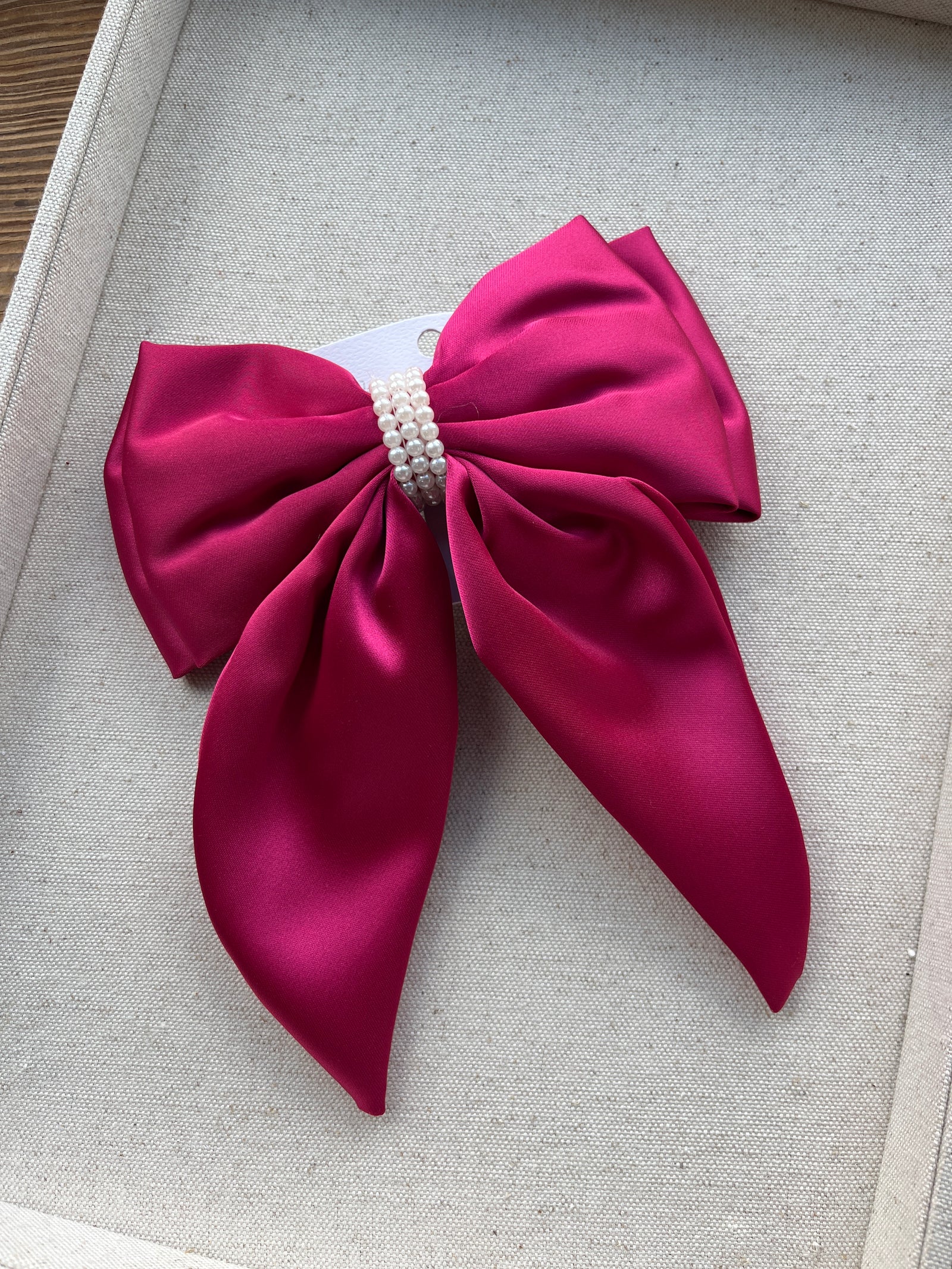 Fuchsia Bow Clip