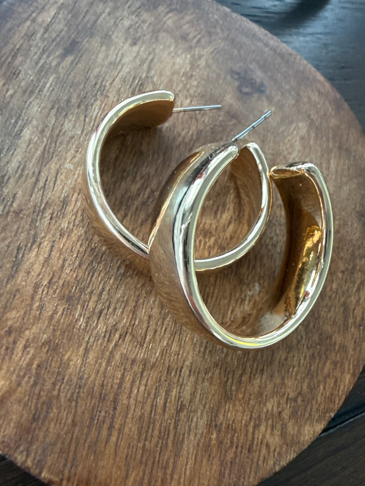 The Classy Flat Hoop