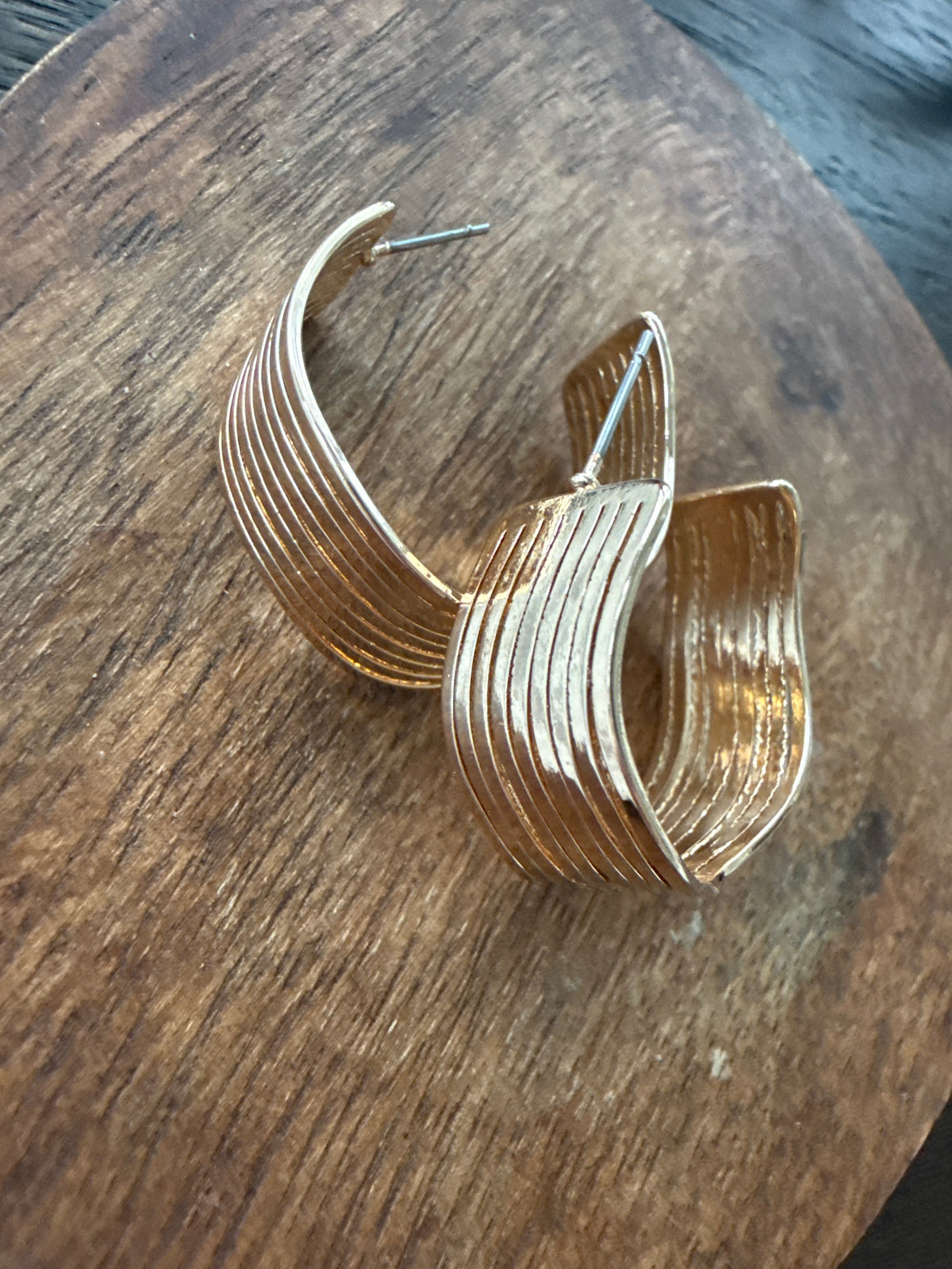 The Wave Hoop