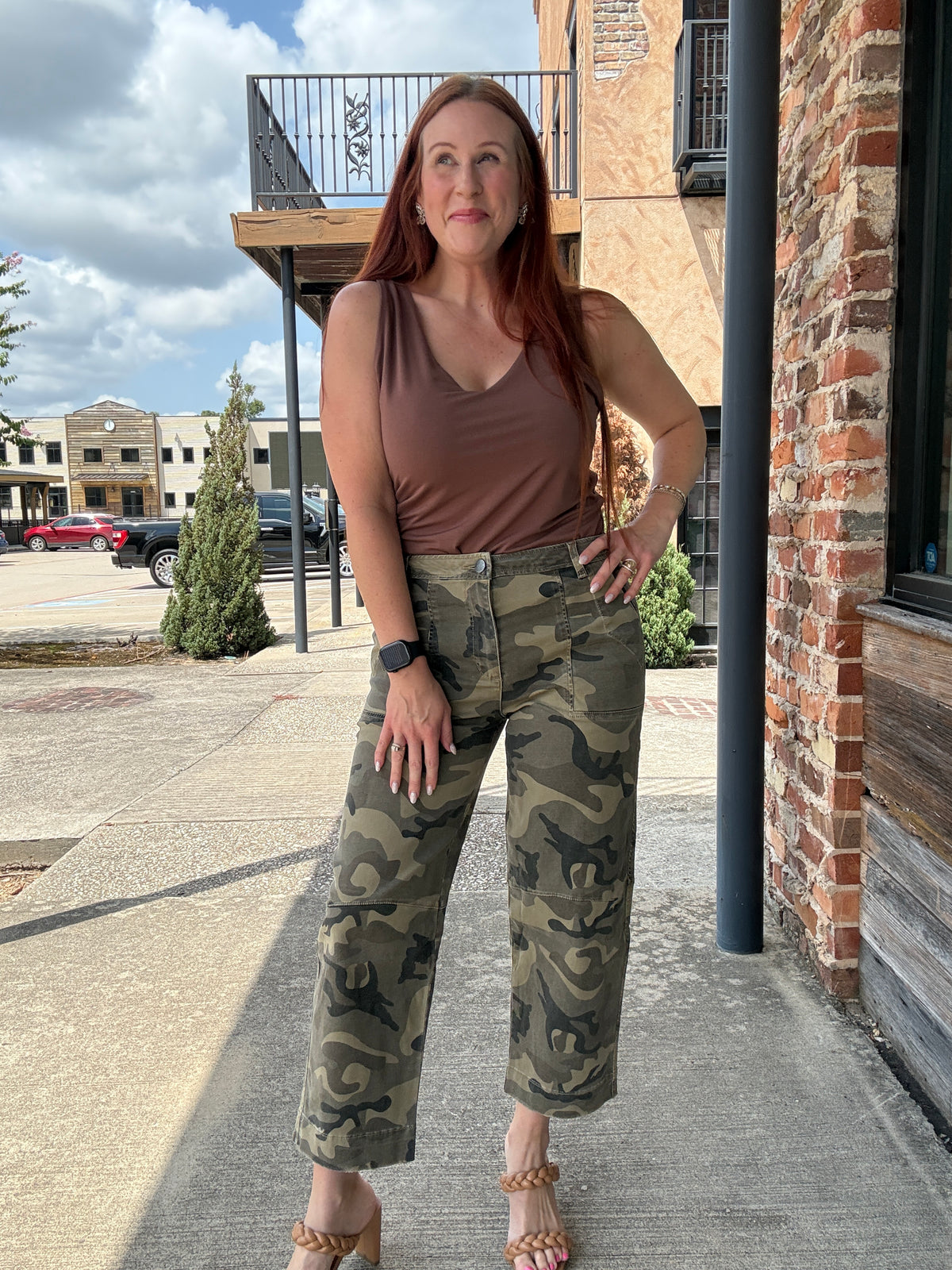 KUT From The Kloth Ashton High Rise Wide Leg Barrel, Exclusive in Olive