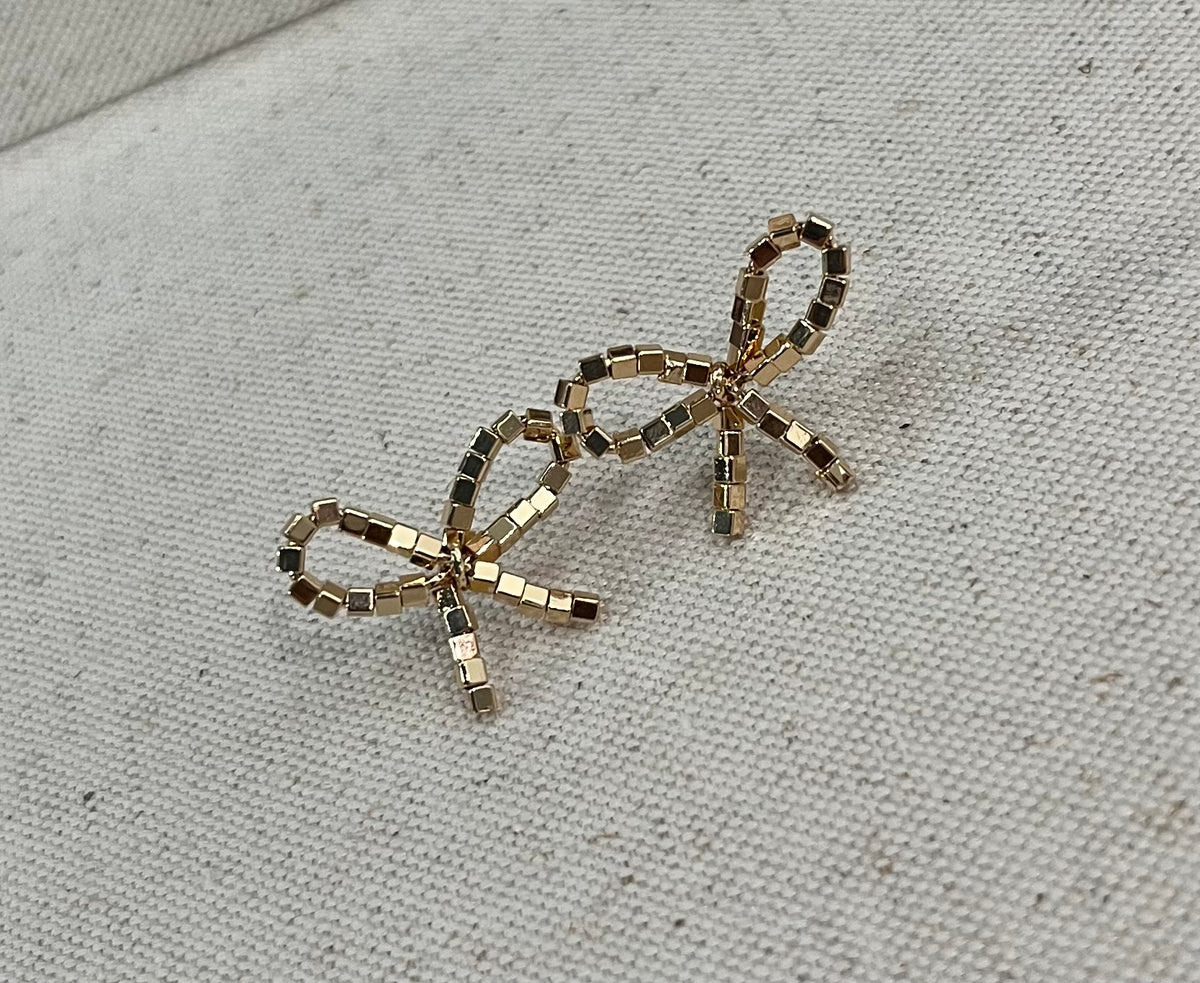 Etched Bow Earrings