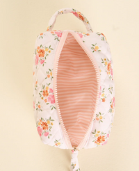 Cream Endless Daydream cosmetic bag
