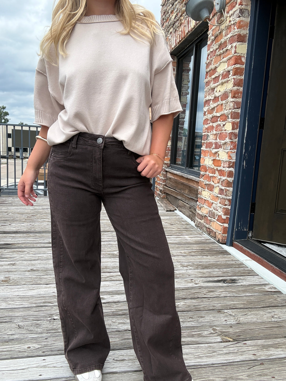 KUT from the Kloth Meg High Rise Wide Leg - Chocolate