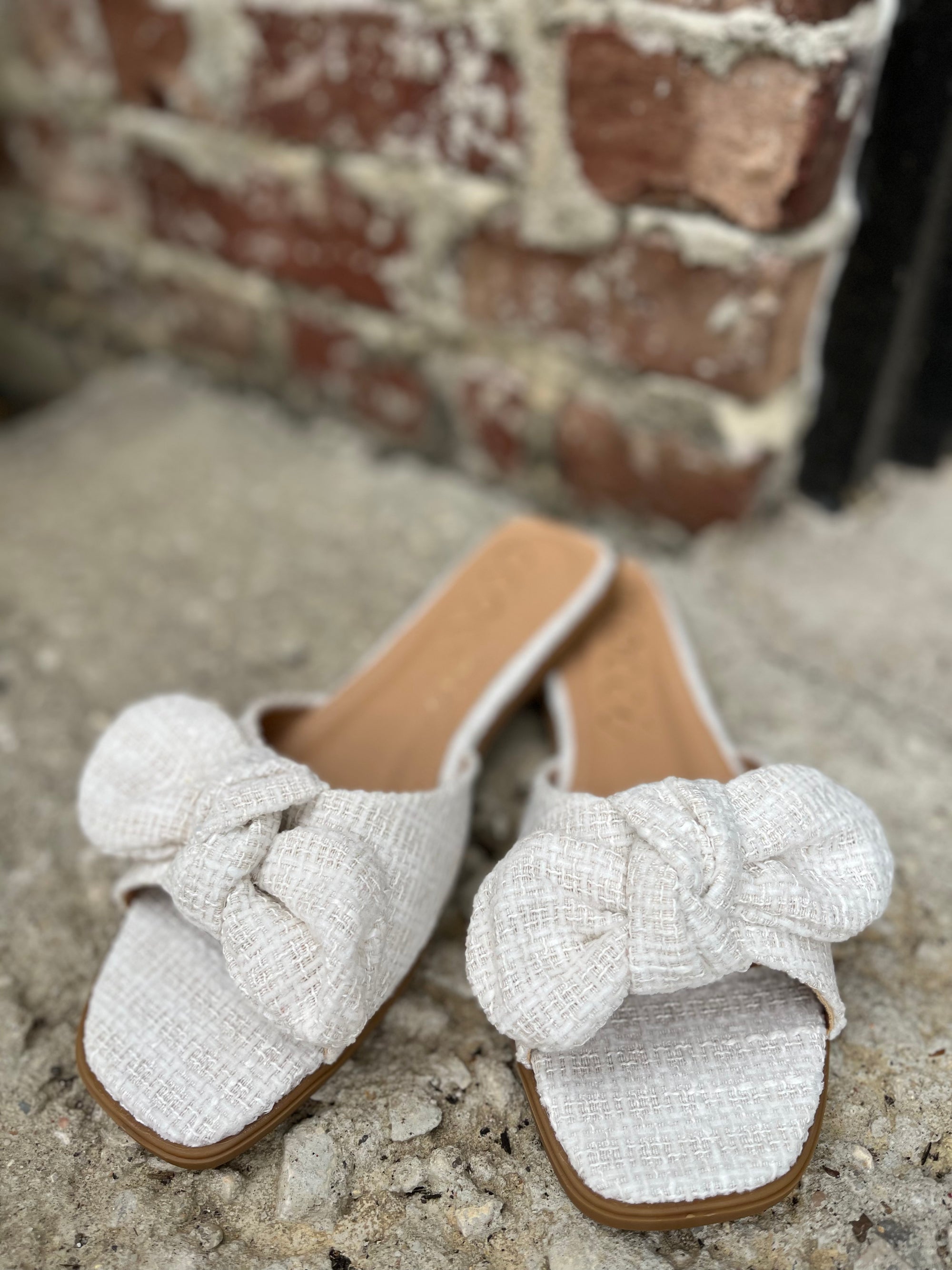 Lawrence Bow Sandals