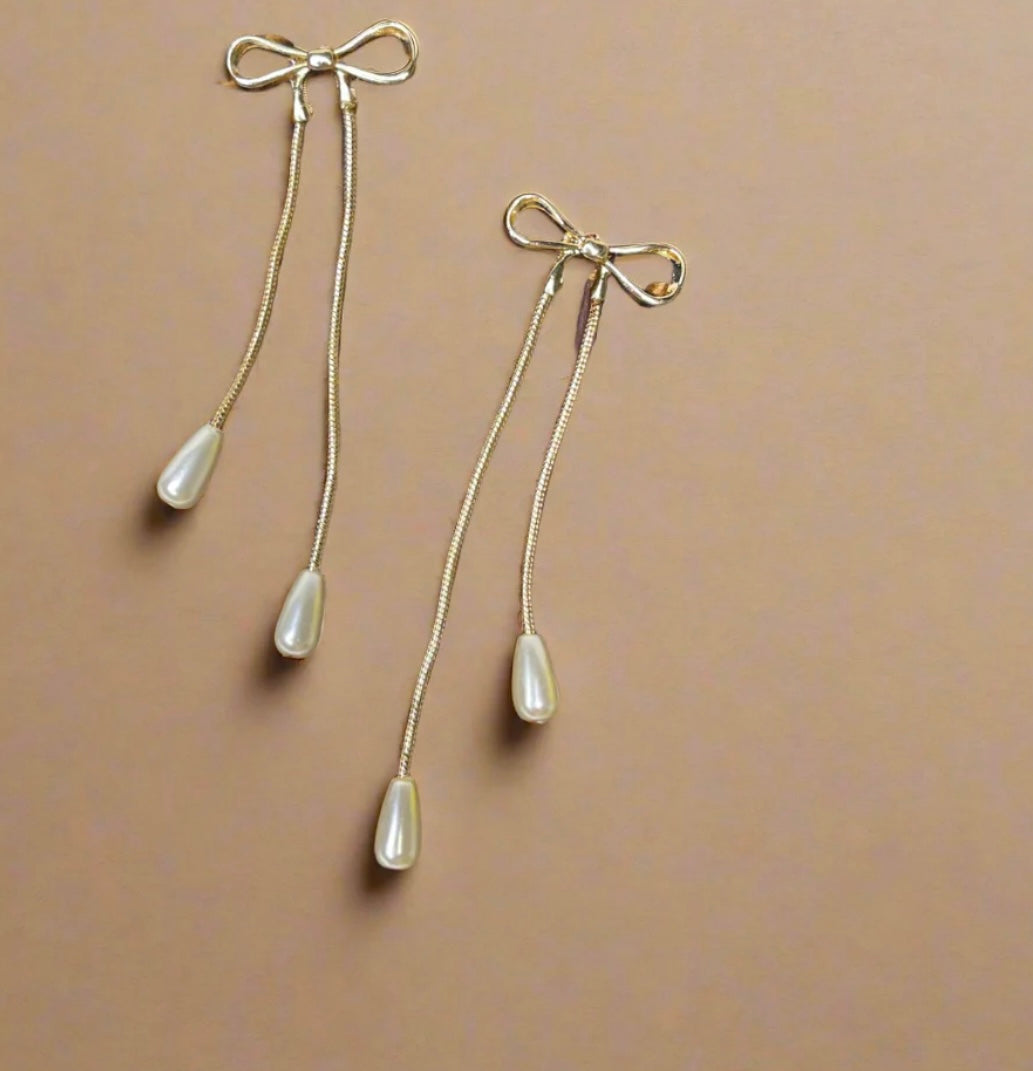 Dainty Pearl Bow Earrings