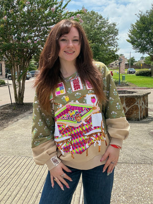 Queen of Sparkles Multi Mahjong Table & Chairs Sweatshirt