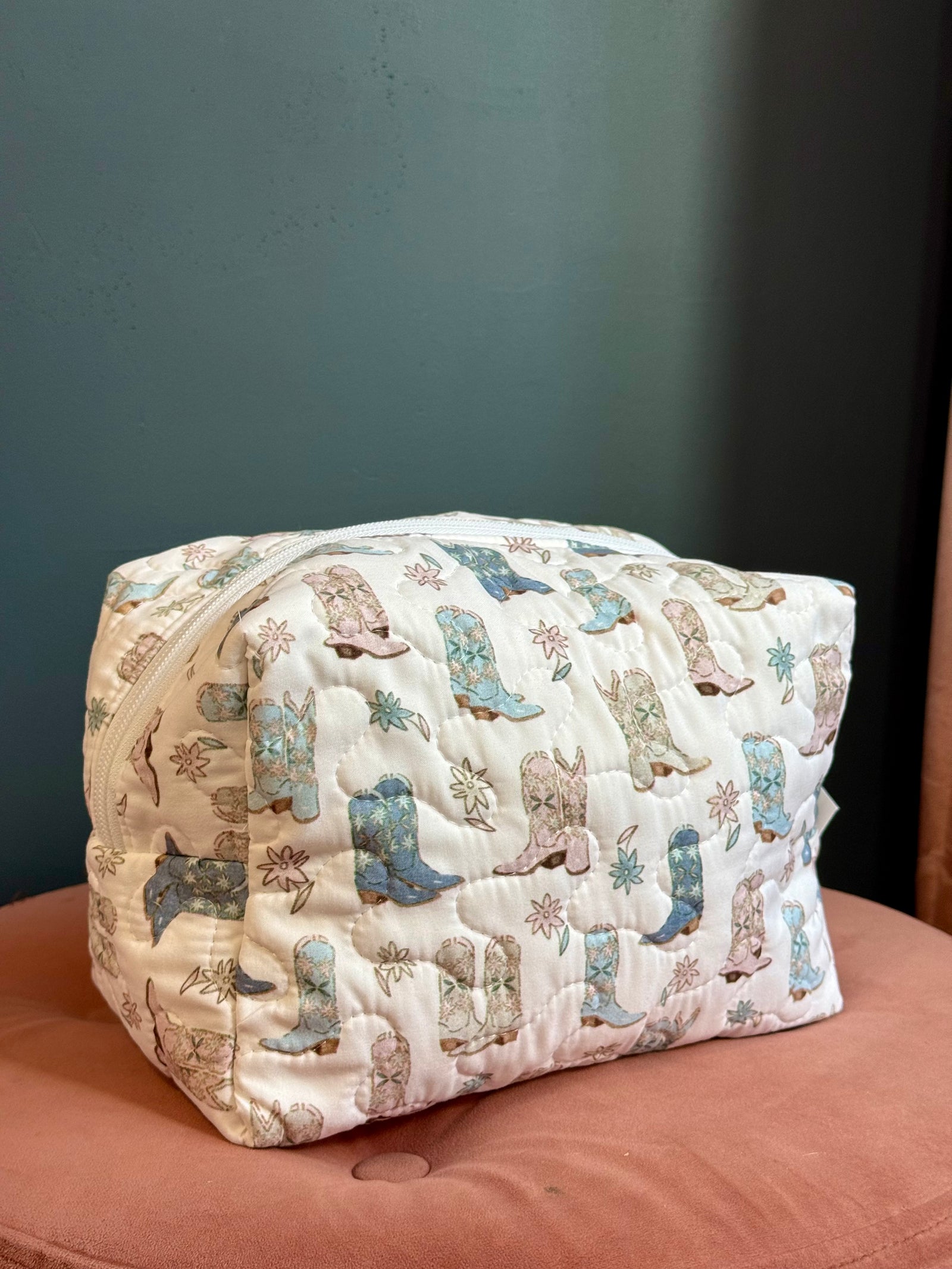 Ida Mae Daisy Pastel Quilted Makeup Bag