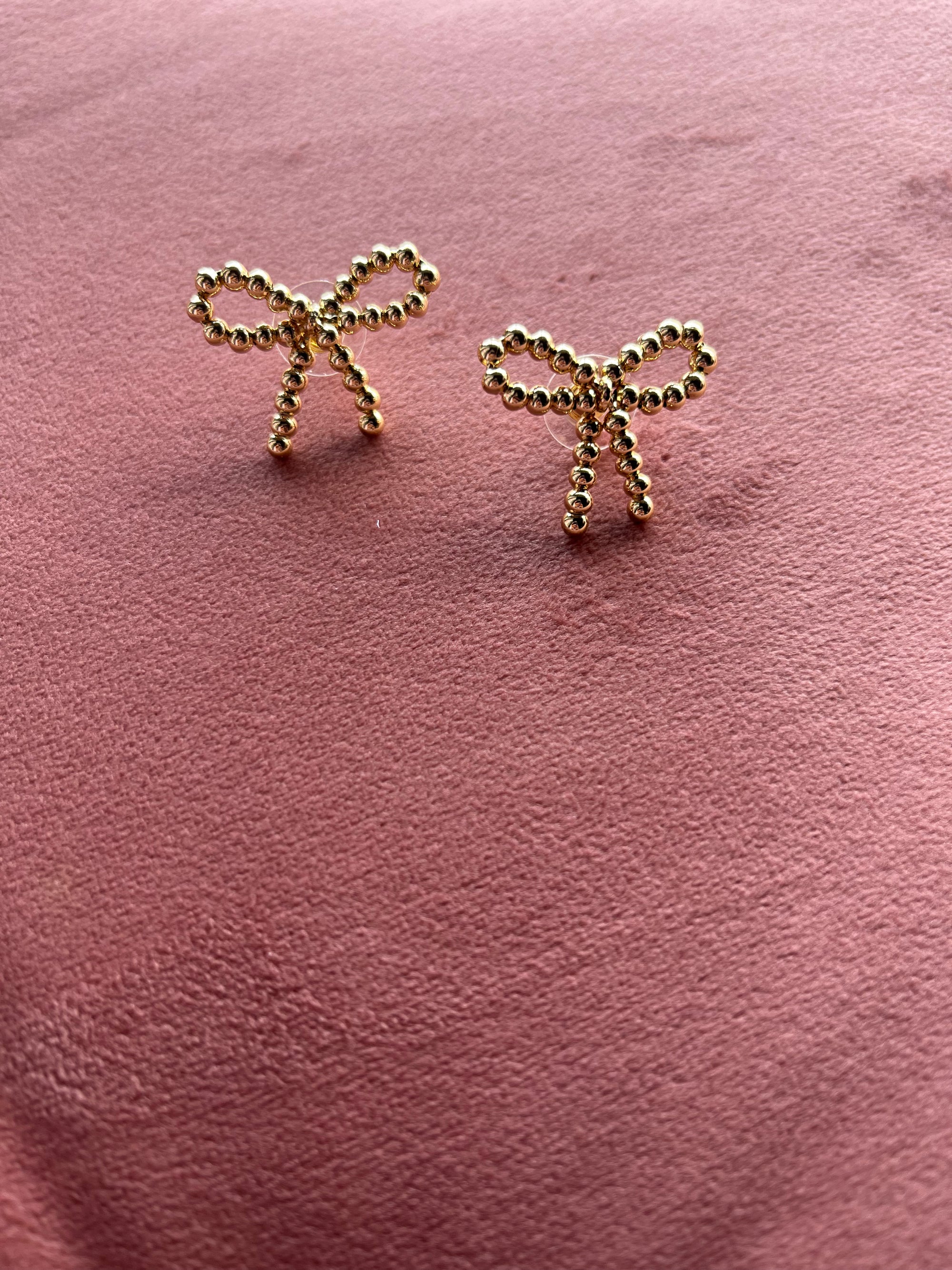 Bow Studded Earring