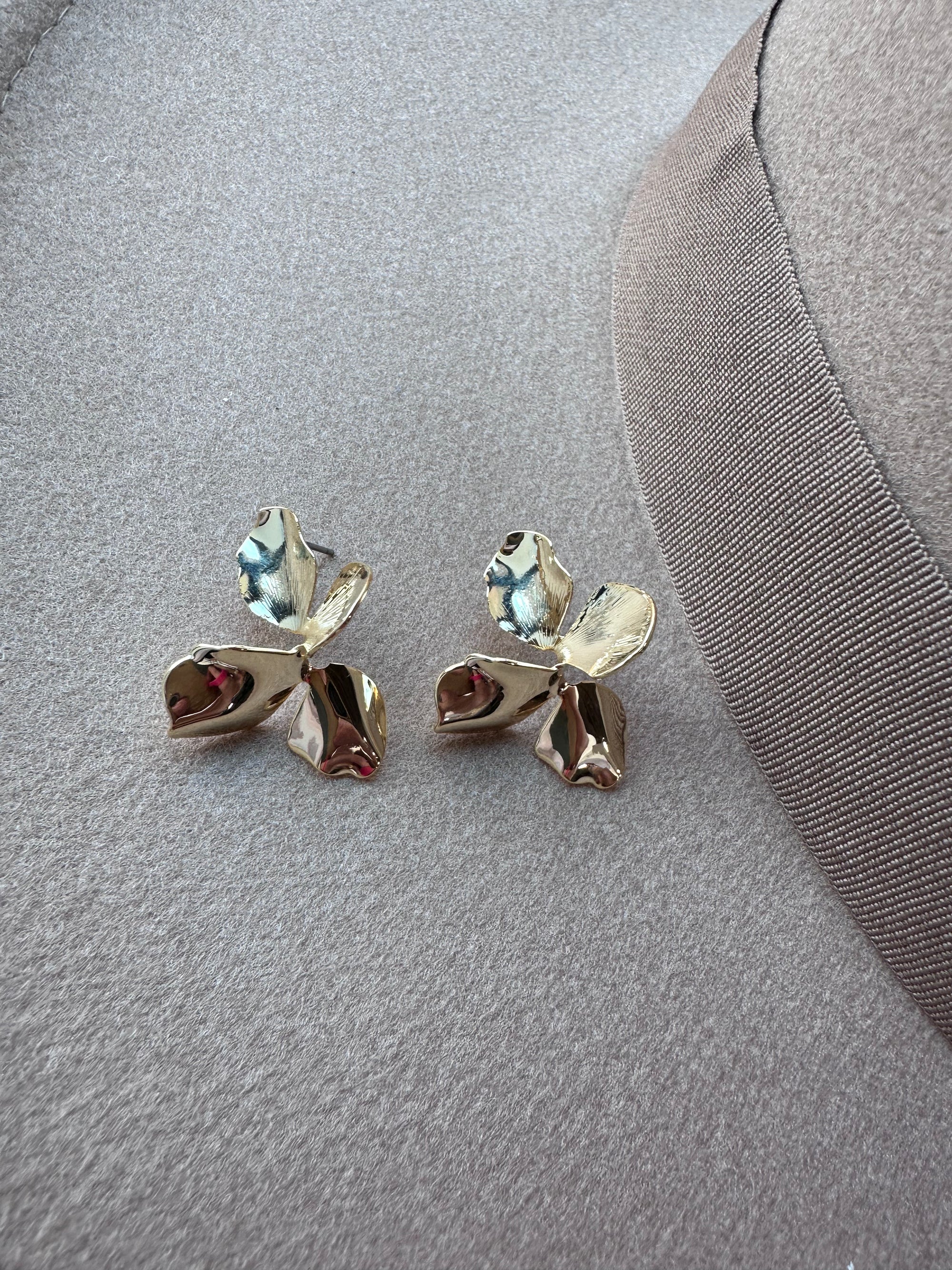 Mini Golden Flower Earrings