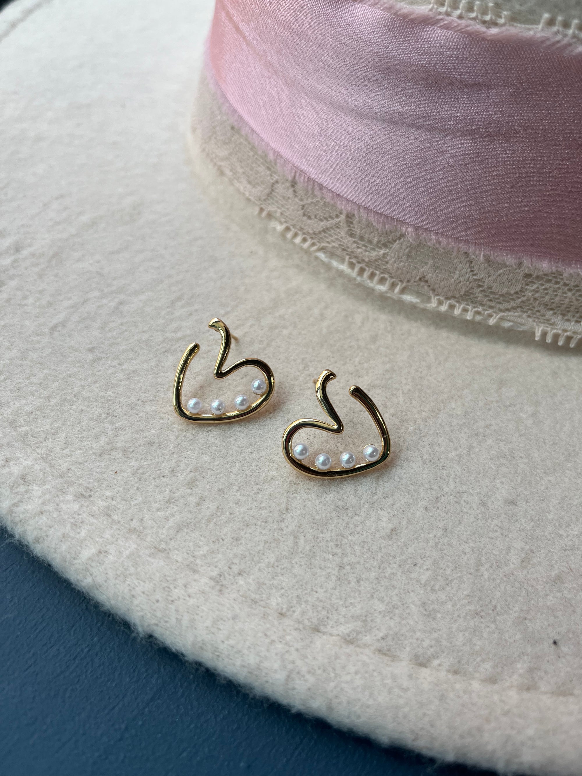 Pearly Heart Earrings