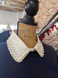 The Corporate Collar - White & Pearls