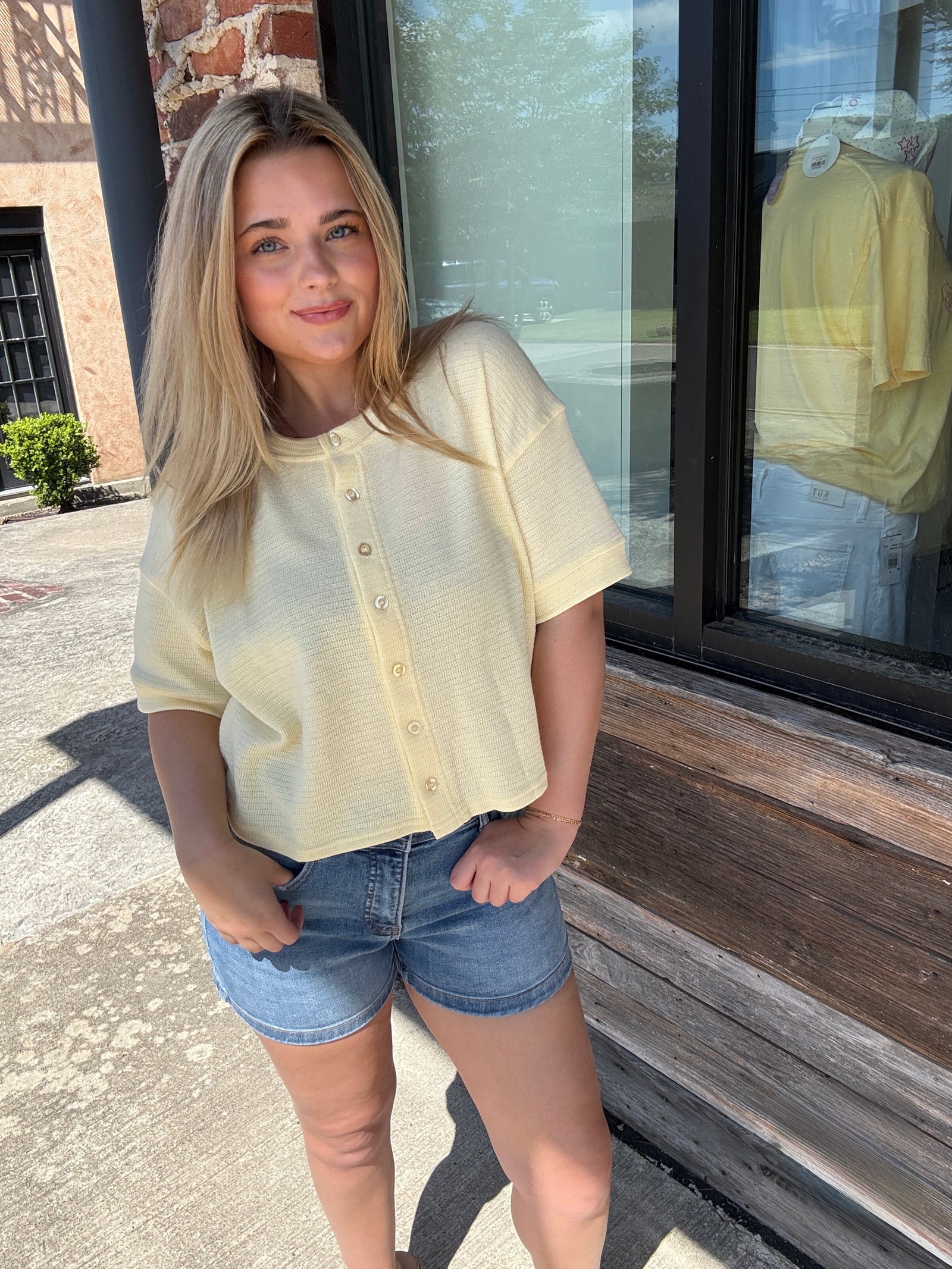 Give it a Go Bow Shorts