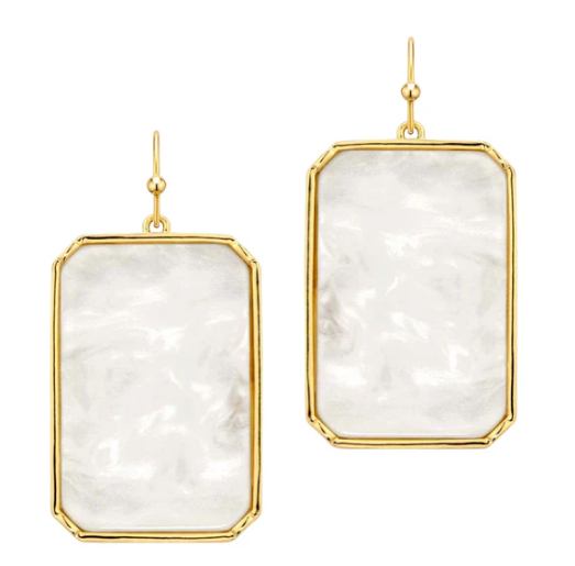 A Classic Chic Earring