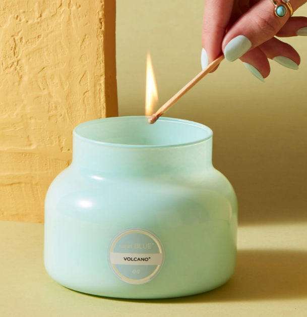 Volcano Aqua Signature Candle, 19 oz