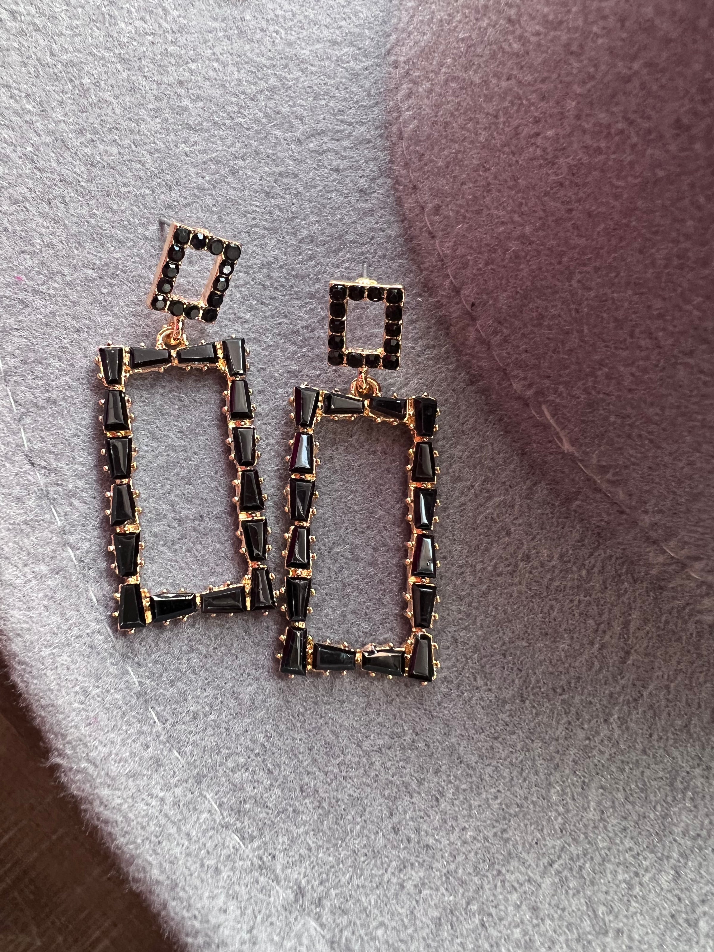 Glam Out Earrings