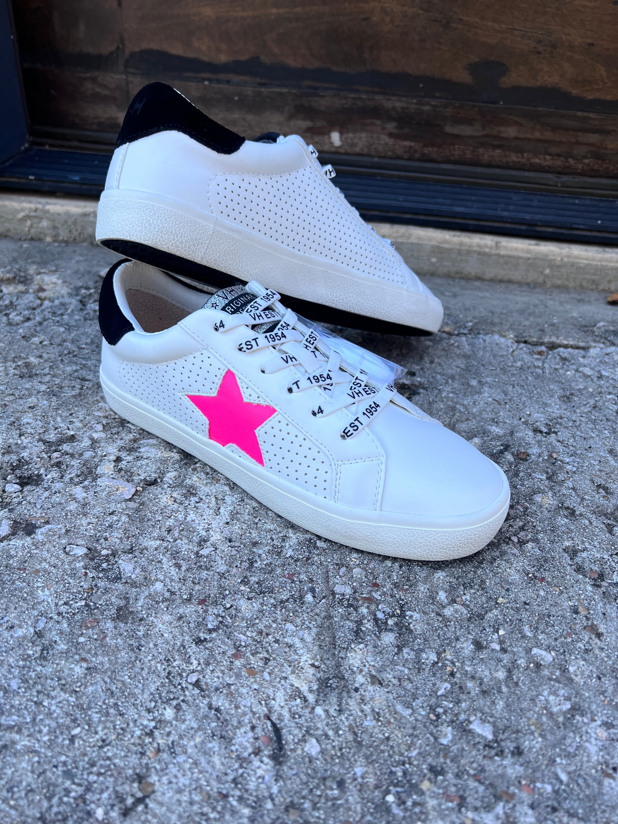 Gadol Pink & Black Pop Sneakers